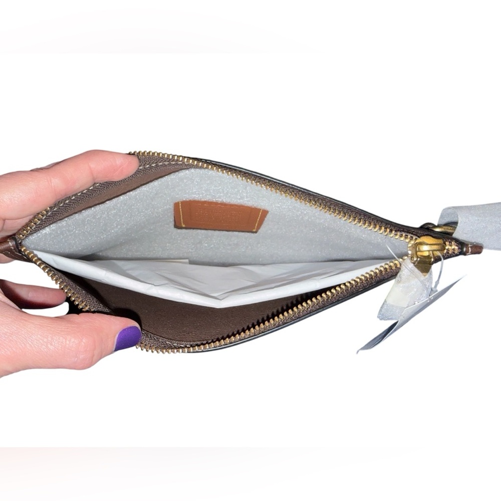 Coach New York Zip Pouch - Picture 6 of 7